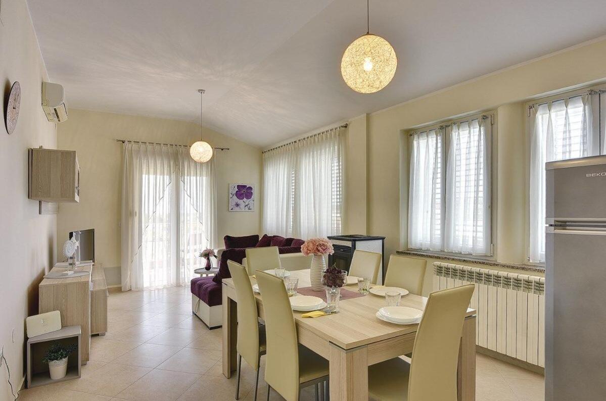 וודניאן Apartments Sunset מראה חיצוני תמונה