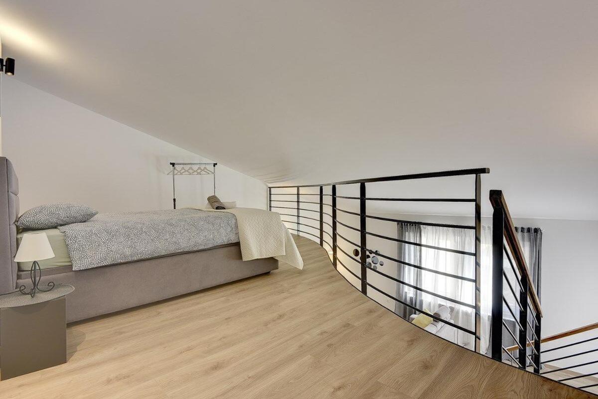 וודניאן Apartments Sunset מראה חיצוני תמונה