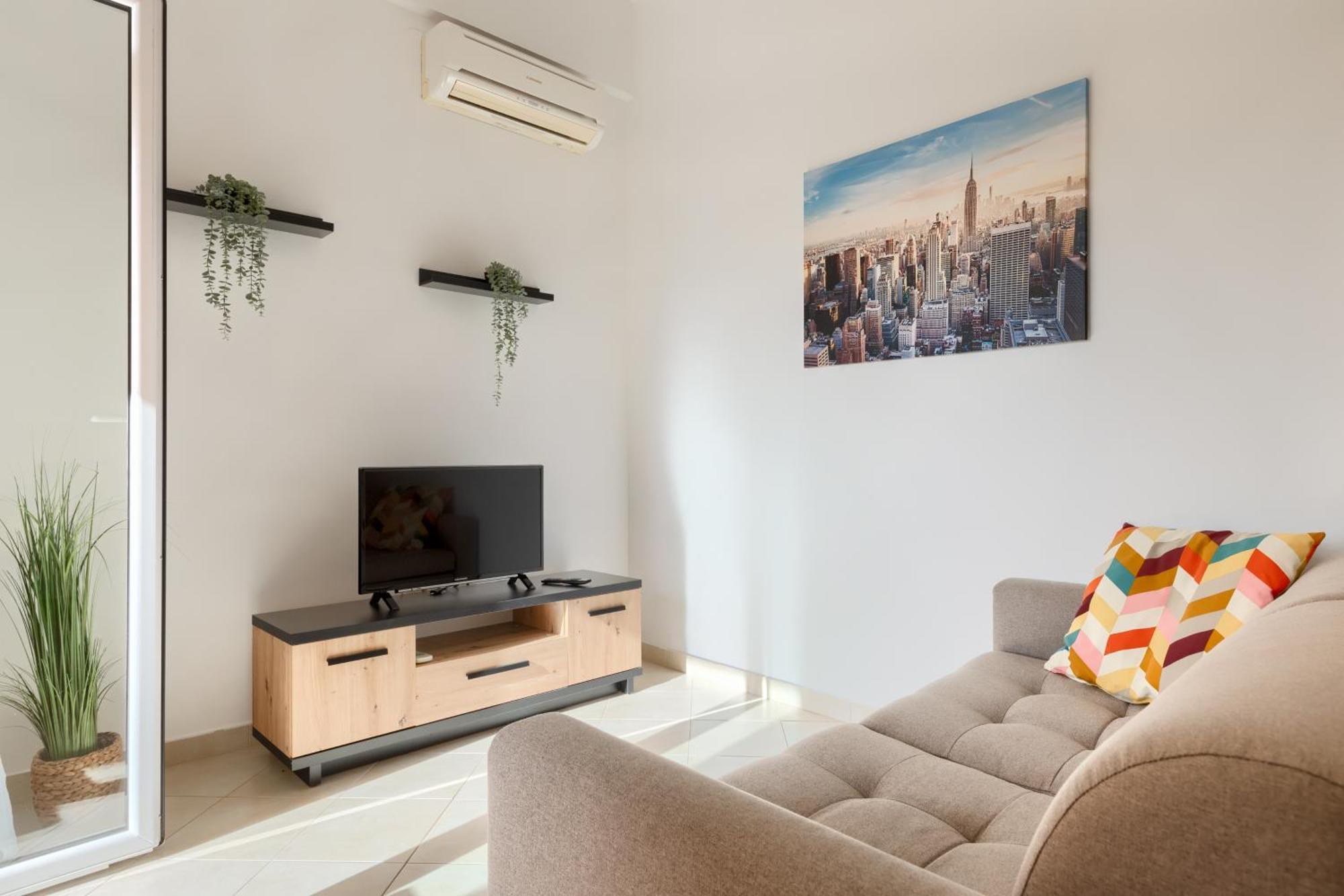 וודניאן Apartments Sunset מראה חיצוני תמונה